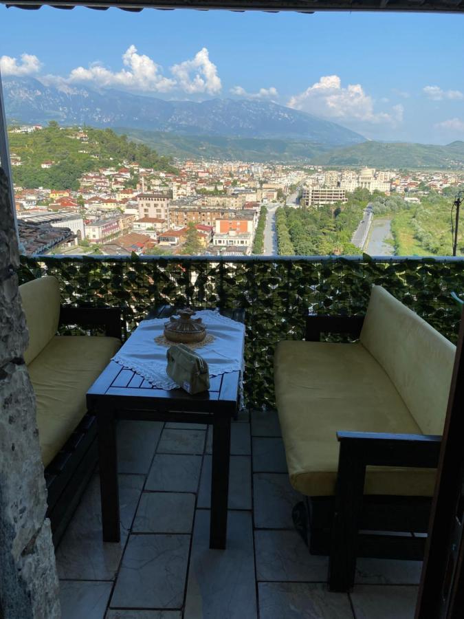 Pensión Aria Baci Berat